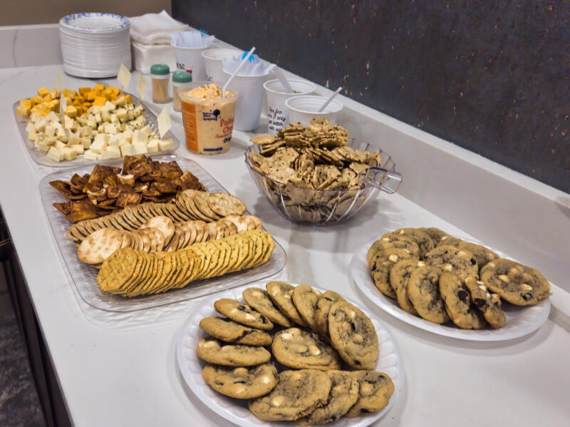 Snacks Wine Club typical snacks to go with the wine.