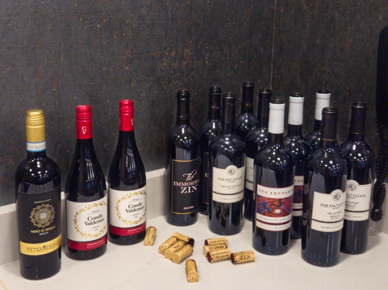 The samples Wine bottles for the samples